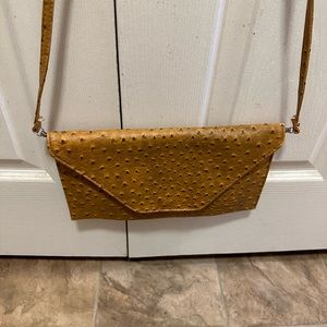 Fashion clutch/crossbody.